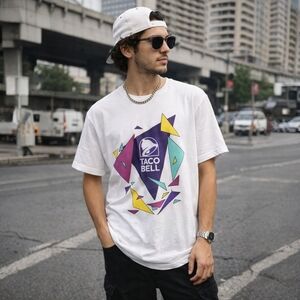 Taco Bell White Graphic T-Shirt Size Medium Retro